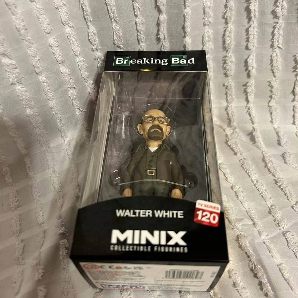 Walter‎ White Vinyl Figure